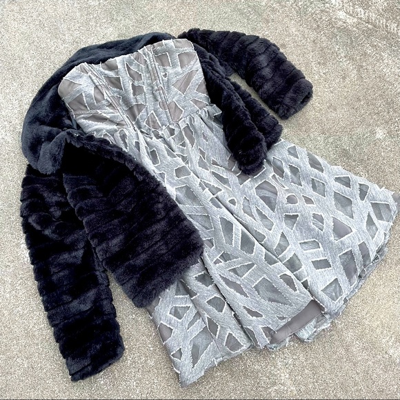 Alice + Olivia - Picture 8 of 8